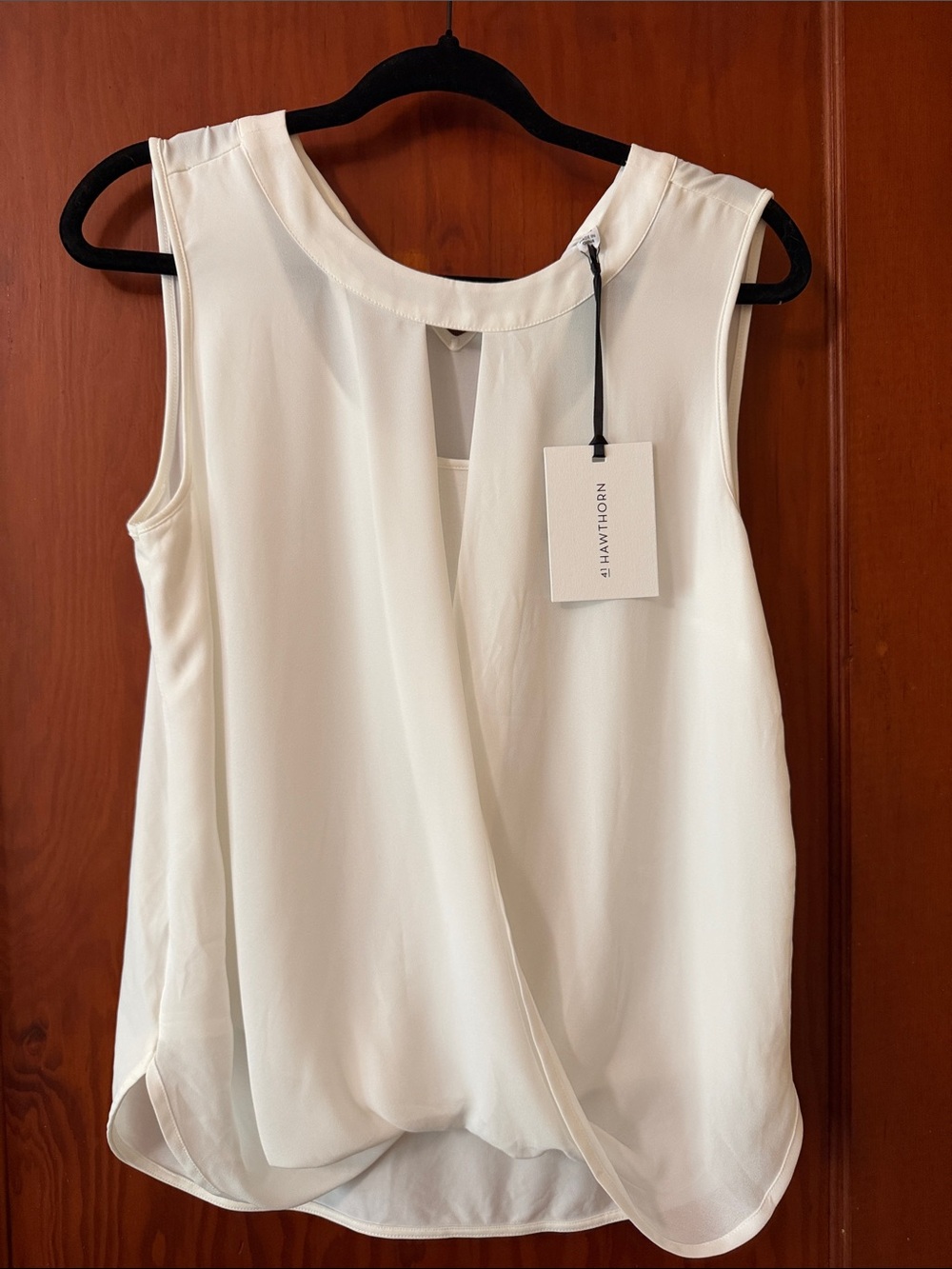 41 Hawthorn White Sleeveless Draped Front Camisole